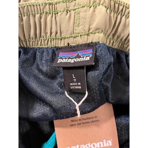 Patagonia kid's lined baggie shorts, Youth L 7 in. inseam green - Picture 4 of 5